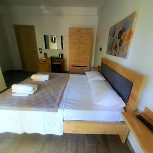 Lungomare private rooms